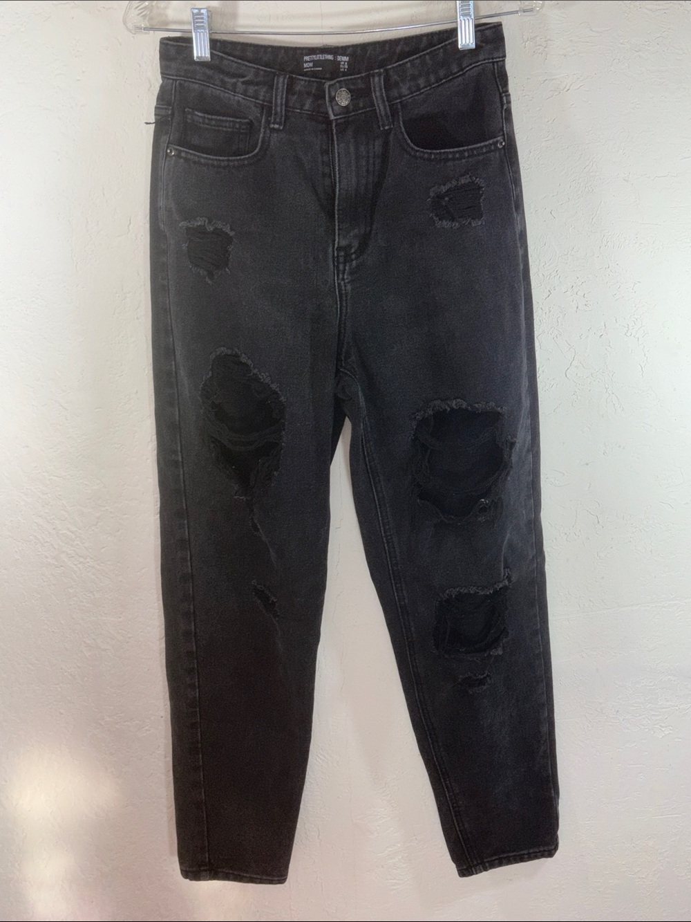 PrettyLittleThing Black Mom Jeans with Silver Button